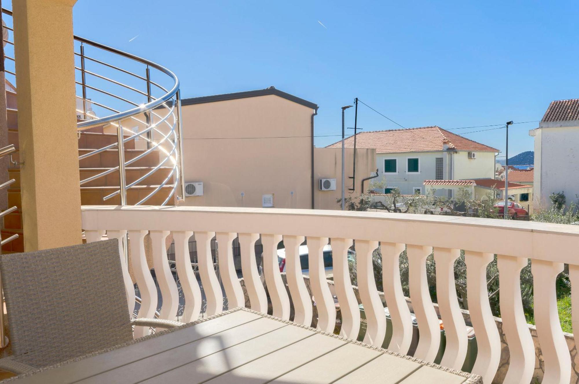 Apartment Ani Vodice Buitenkant foto