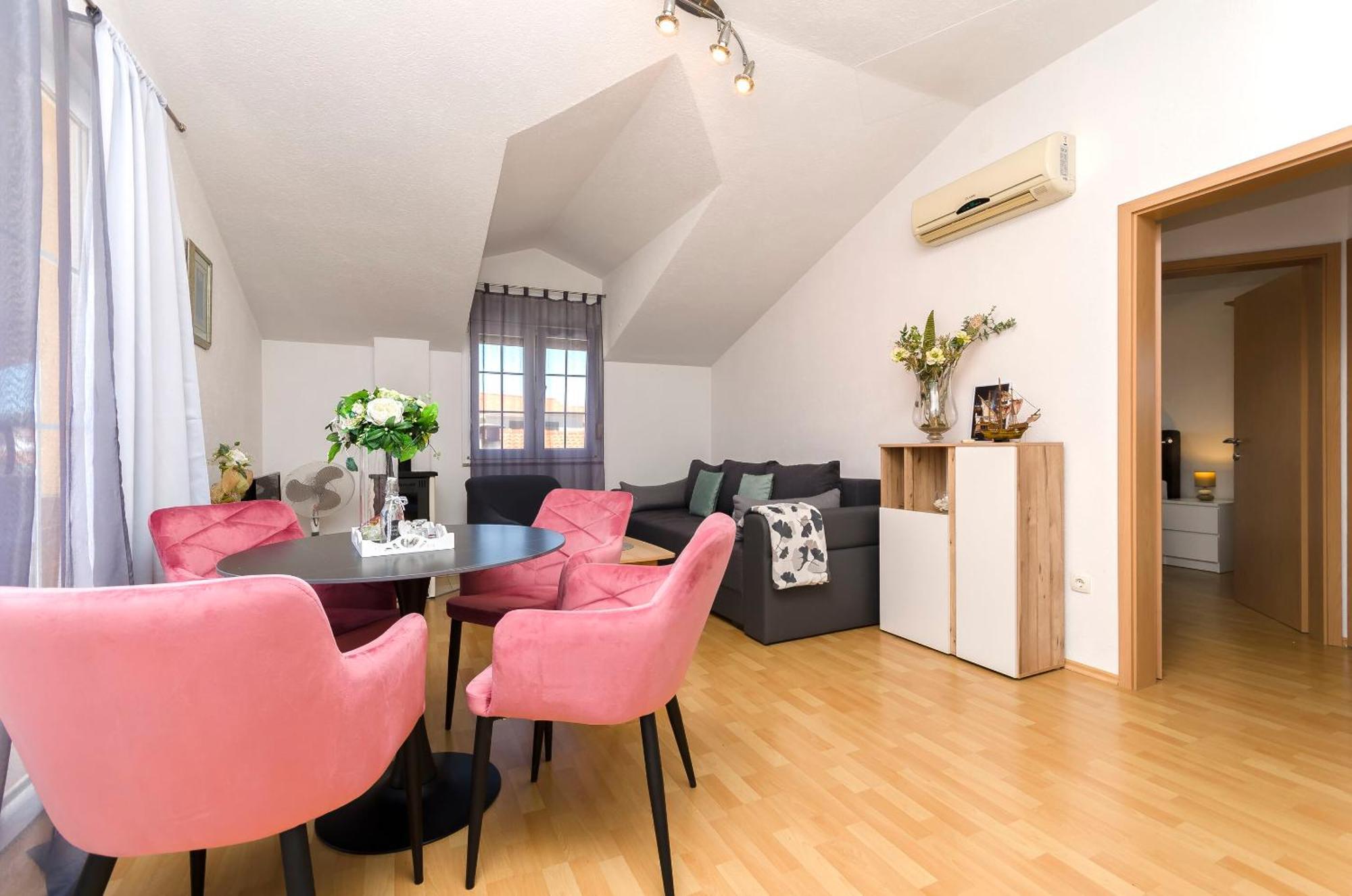 Apartment Ani Vodice Buitenkant foto