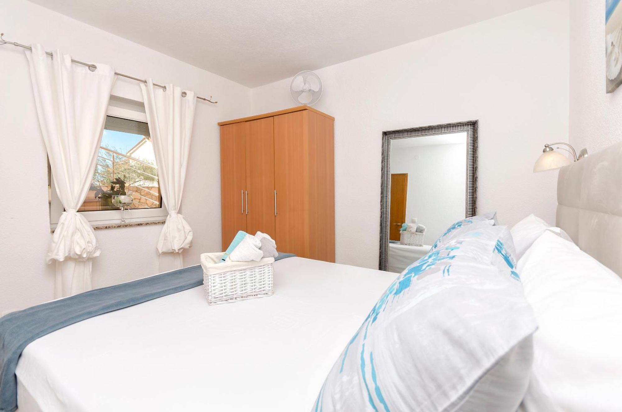 Apartment Ani Vodice Buitenkant foto