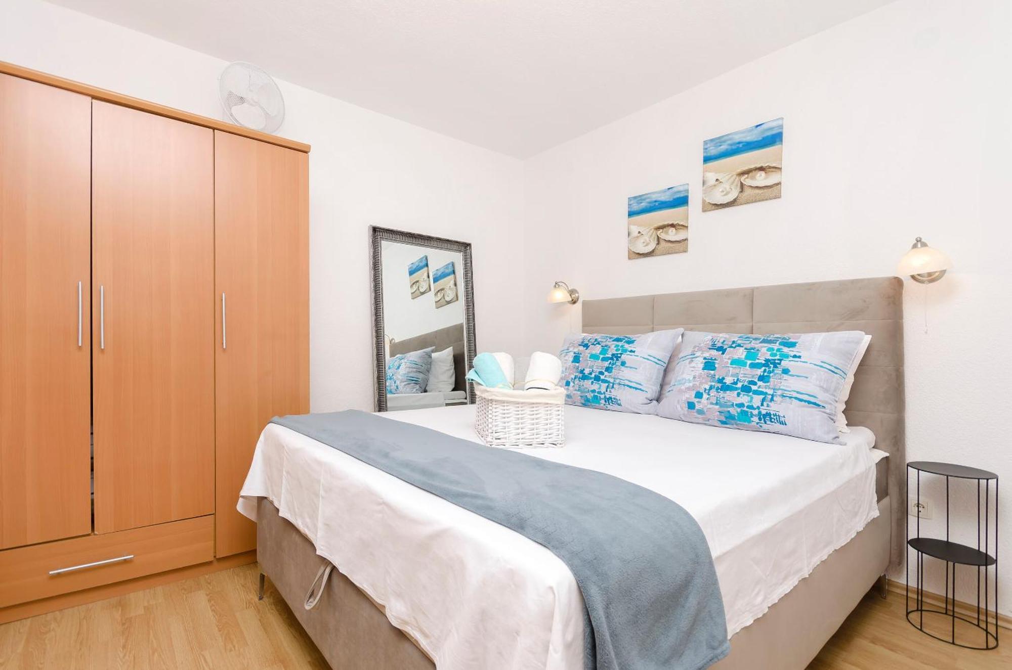 Apartment Ani Vodice Buitenkant foto